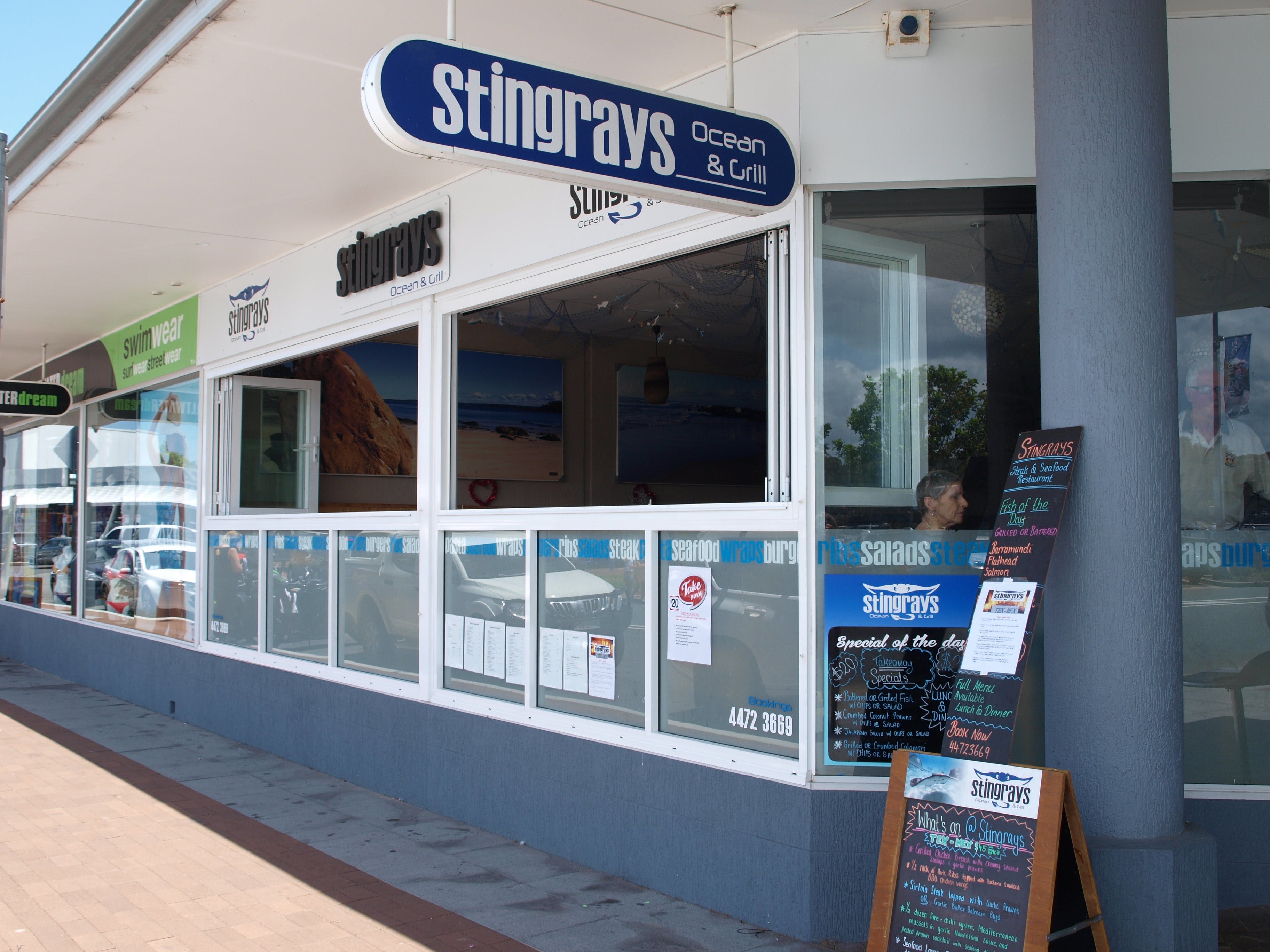 Stingrays Ocean and Grill - Hervey Bay Accommodation